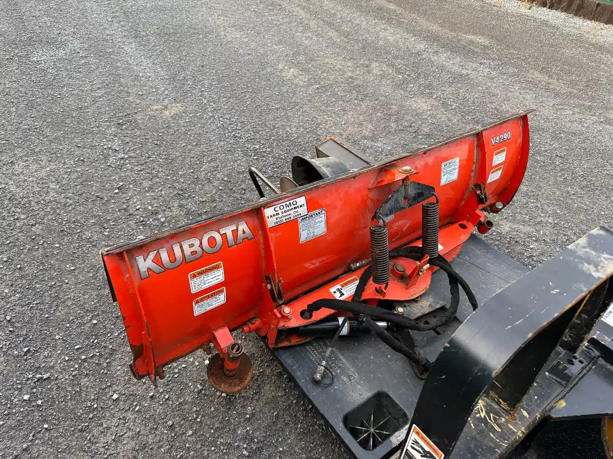 Gallery image 2 for Used 2021 Kubota V4290 Blade