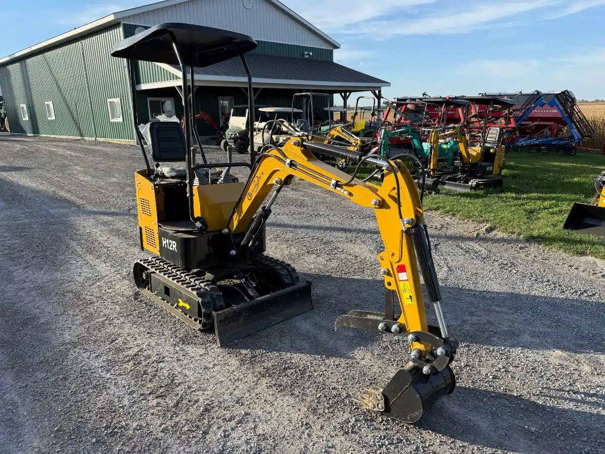 Gallery image 2 for New 2025 CFG Industry H12R Excavator