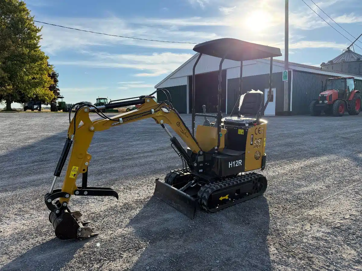 Gallery image 1 for New 2025 CFG Industry H12R Excavator