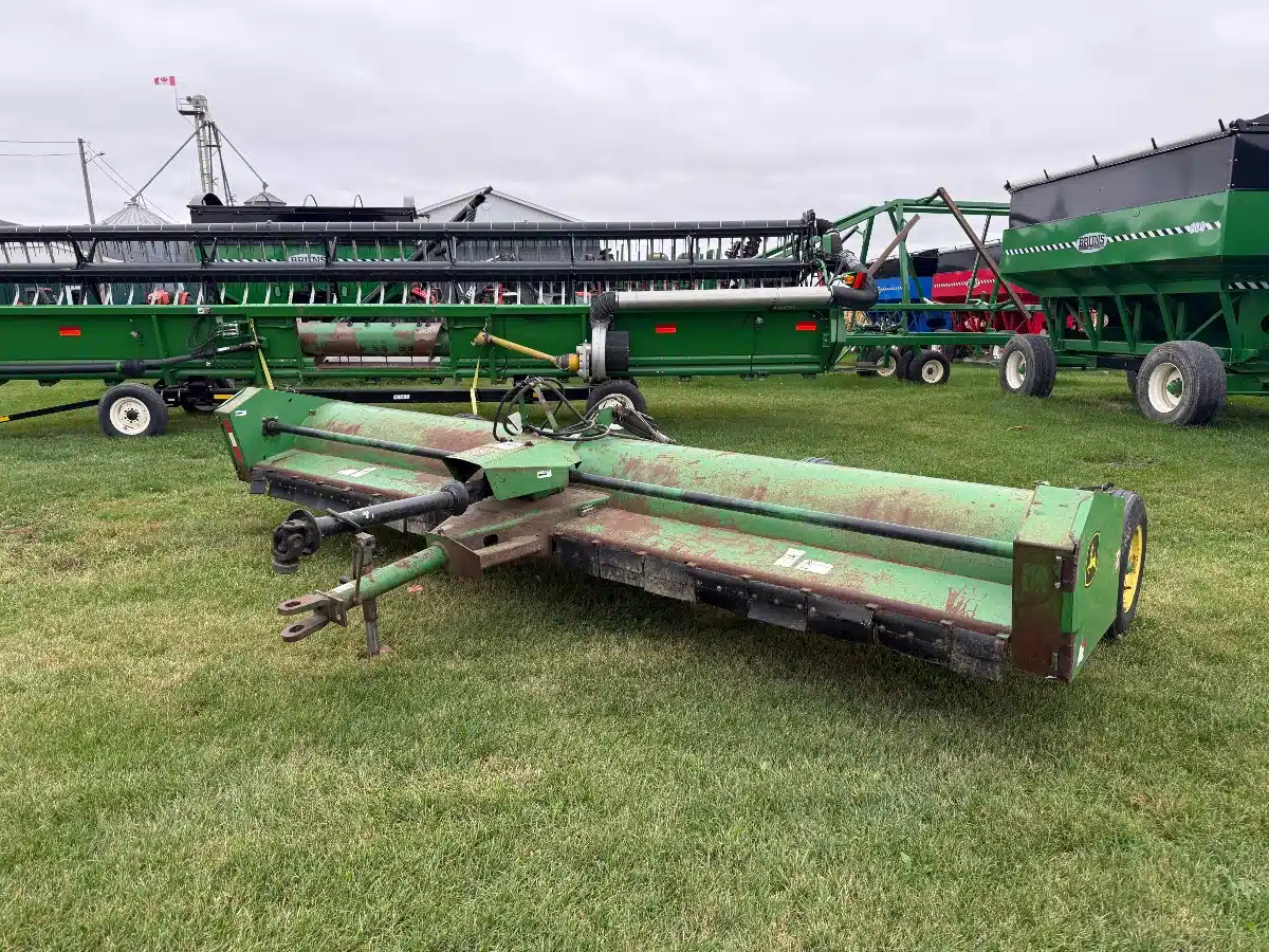 Gallery image 1 for Used John Deere 115 Flail Shredder