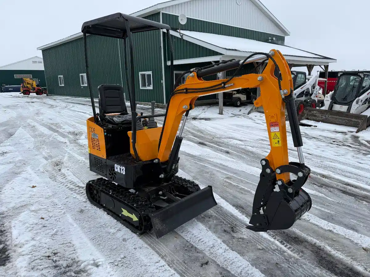 Gallery image 2 for New 2025 Captok CK13 Excavator