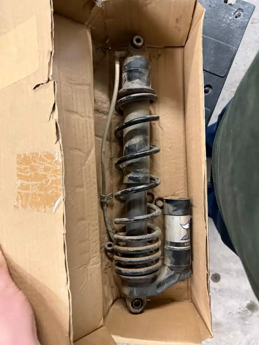 Used 2012 Can-Am (4) Fox Air Shocks For Can Am Commander Parts New-Used