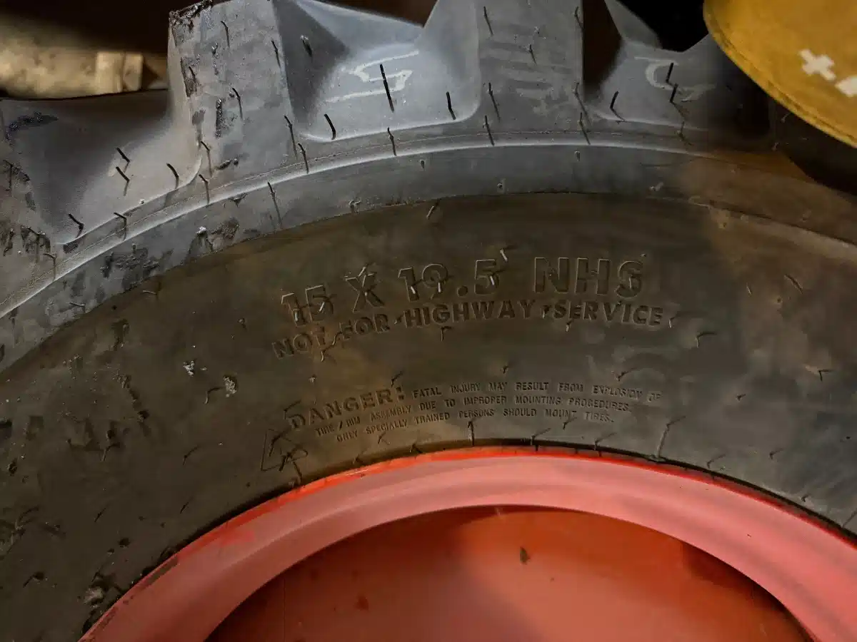 Gallery image 2 for 2026 Titan 15-19.5 Tires & Rims