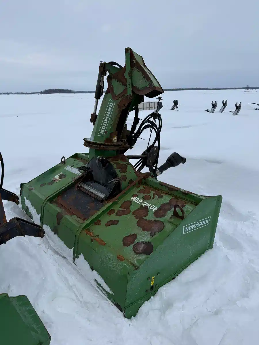 Gallery image 2 for 2019 Normand N82-260HYB Snow Blower