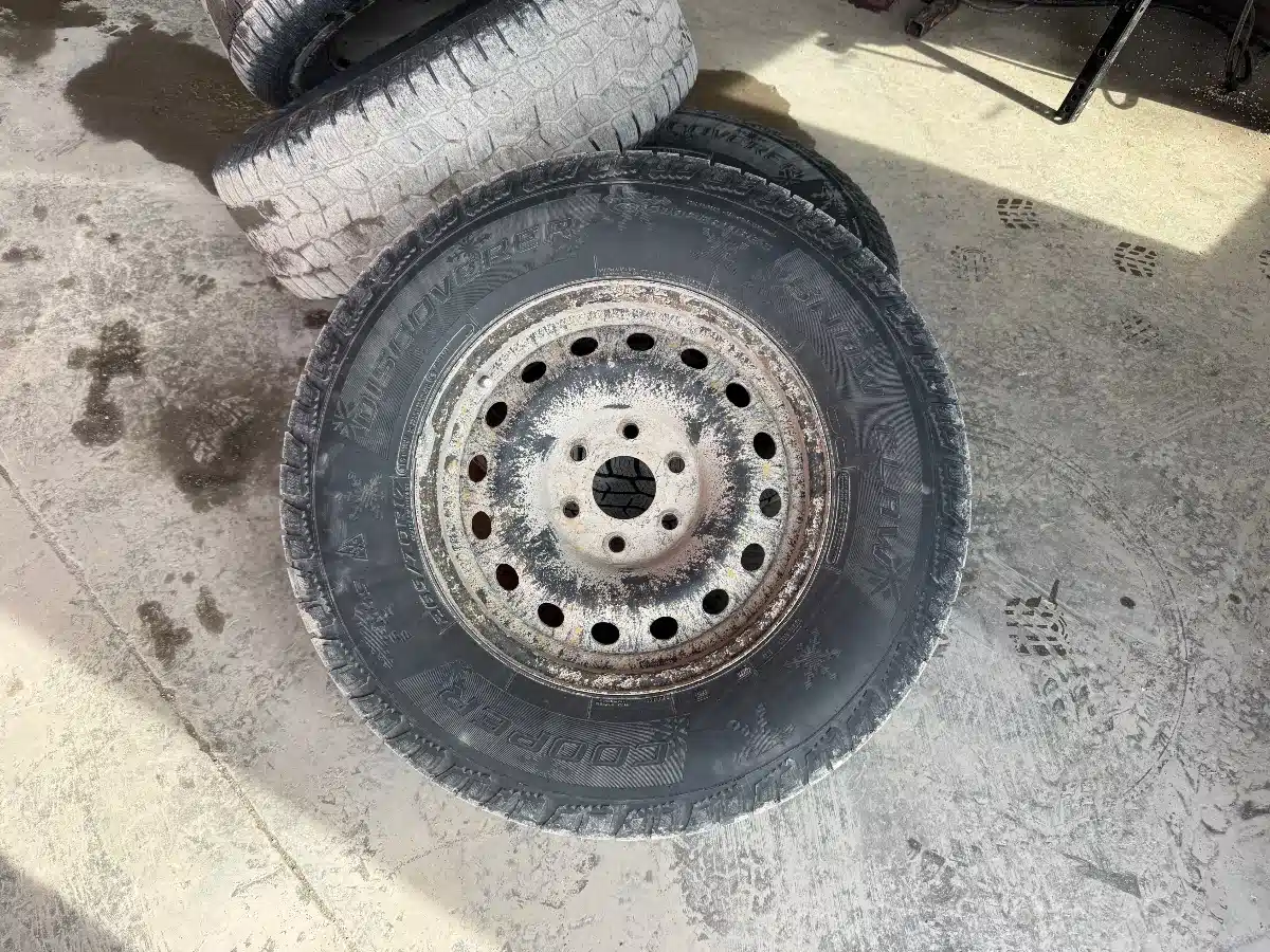 Gallery image 2 for Cooper 265/70R17 Tires & Rims