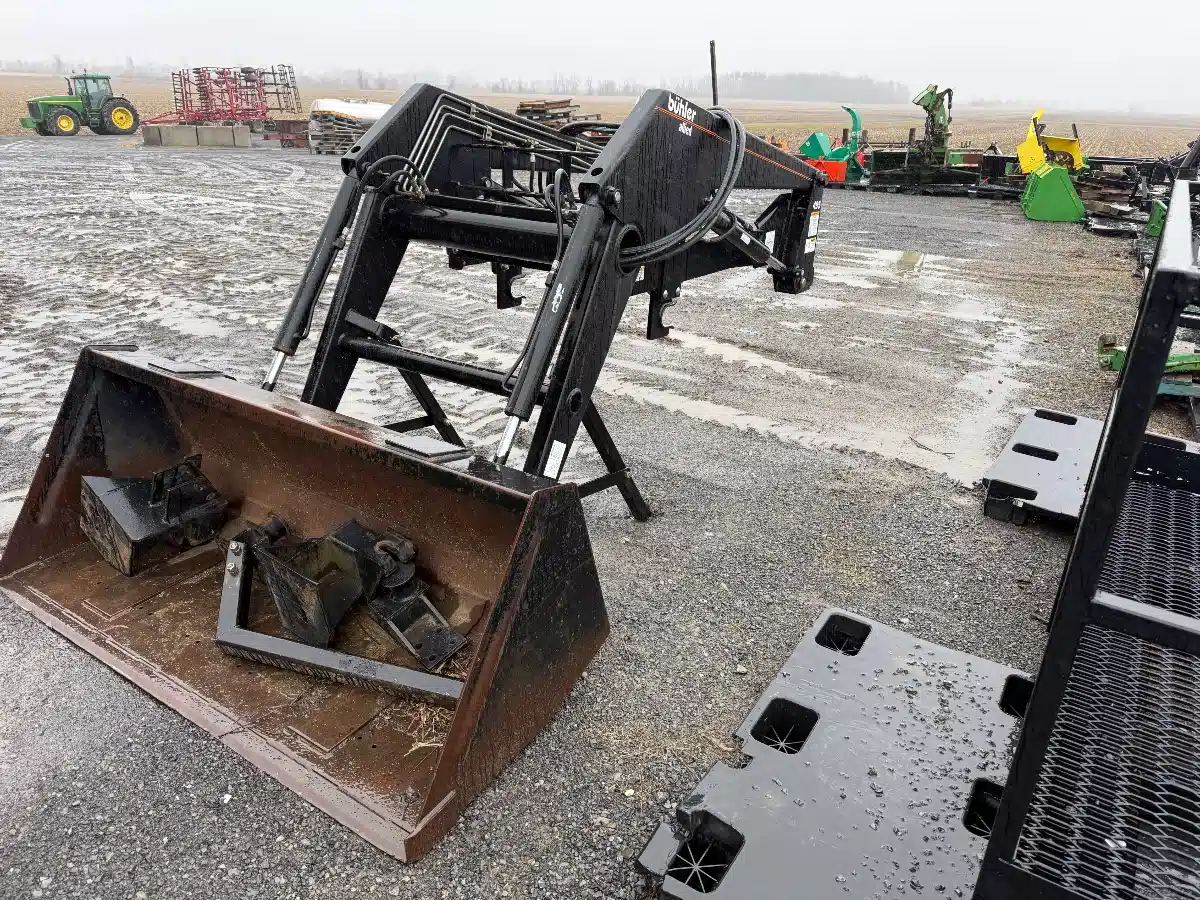 Gallery image 2 for Buhler Allied 495 Front End Loader