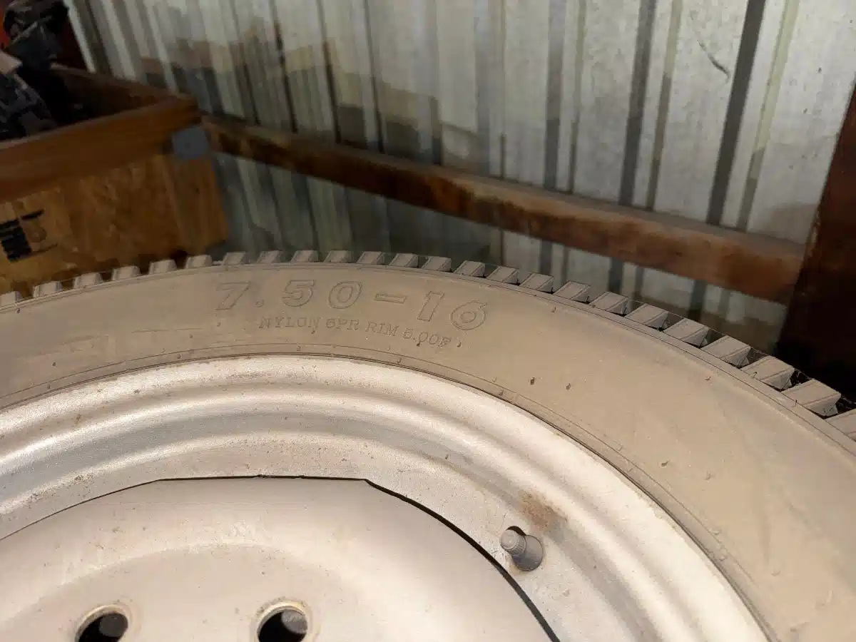 Gallery image 2 for Goodyear 7.50-16 Tires