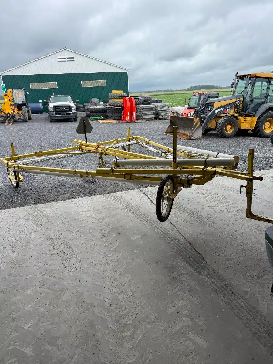 Gallery image 1 for Vogel 40' Trail Applicator