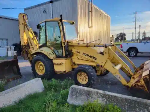 Gallery image 2 for 2001 Komatsu WB140PS Backhoe Loader