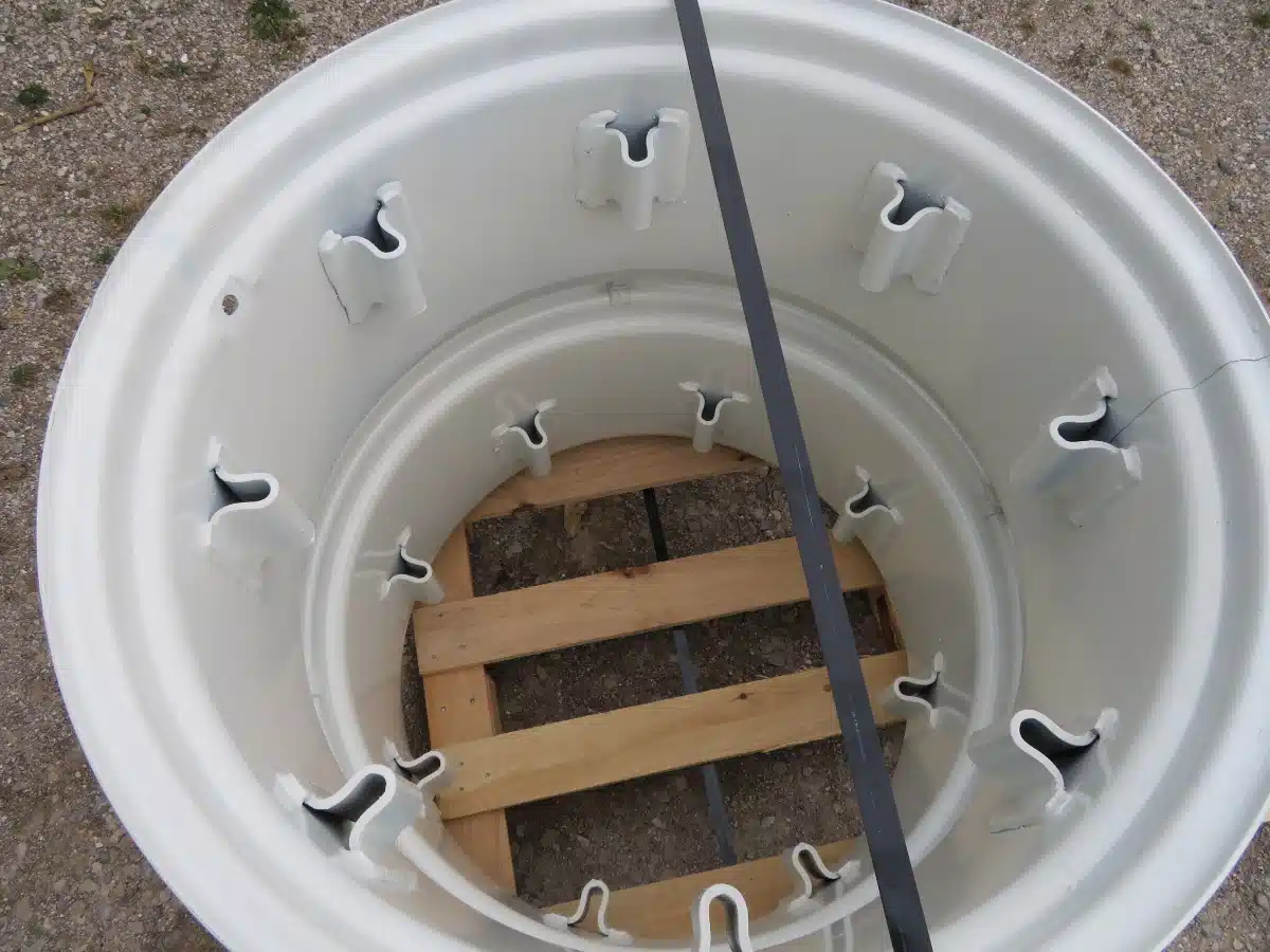 Gallery image 2 for New Ford 15x30 8 lug Rim Rims