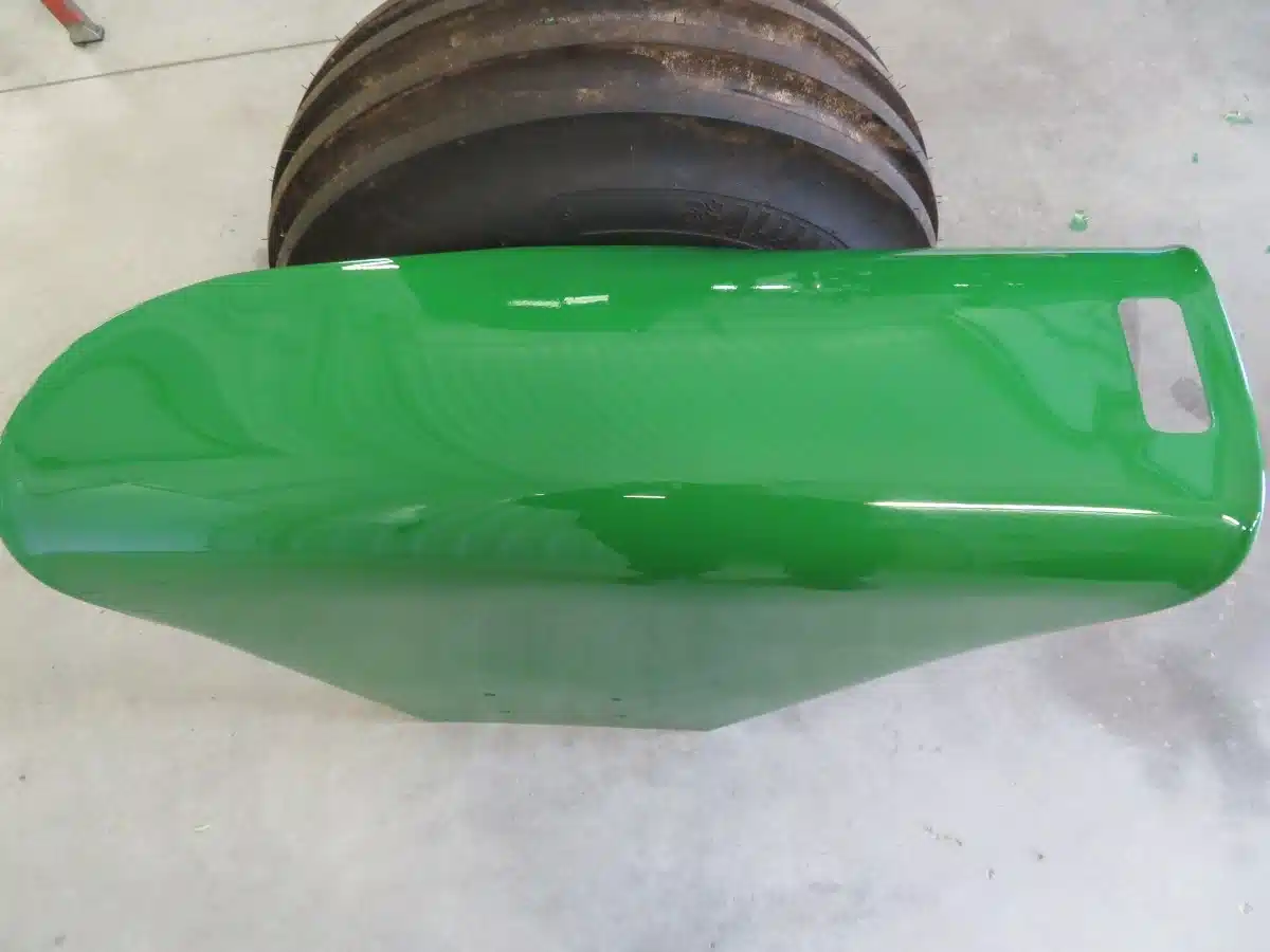 Gallery image 2 for 1970 John Deere Flat Top Fenders Parts New-Used