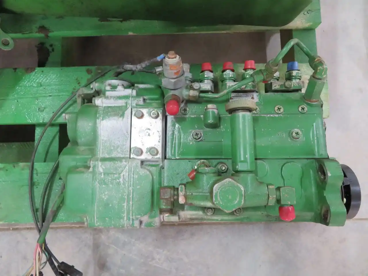 Gallery image 1 for Used John Deere Inline Injection pump Parts New-Used