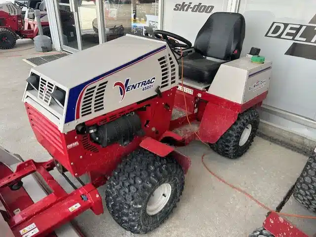 Image pour Usagé 2019 Ventrac 4500Y Tracteur