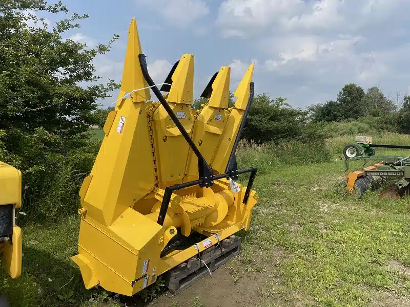 Gallery image 1 for New 2023 New Holland 3PN Header - Forage