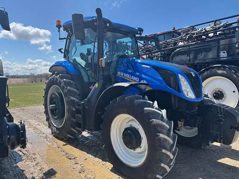 Gallery image 2 for New 2023 New Holland T6.155 Tractor