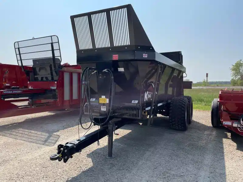 Gallery image 2 for New 2023 Ktwo DUO 1200 MK6 Manure Spreader