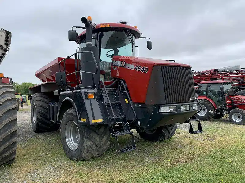 Gallery image 2 for New 2023 Case IH TITAN 4540 Floater