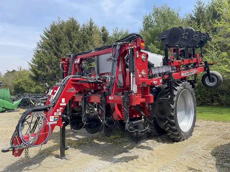 Gallery image 1 for New 2024 Unverferth 2600 Anhydrous Applicator