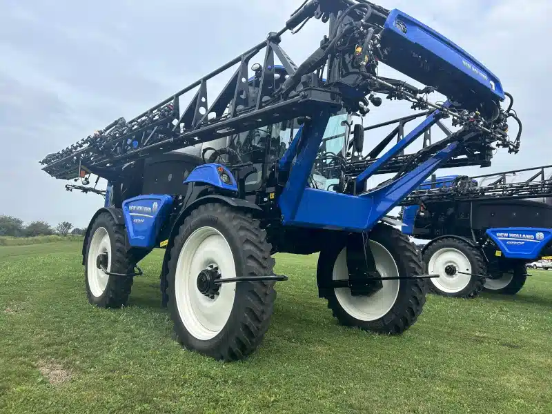 Gallery image 2 for New 2024 New Holland SP.310F Sprayer - Self Propelled