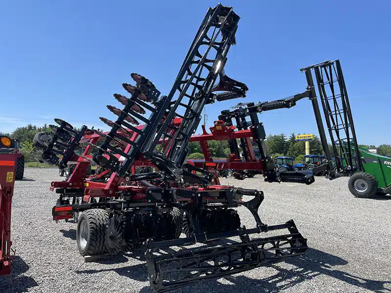 Gallery image 2 for New 2023 Case IH VT-FLEX 435 Vertical Tillage