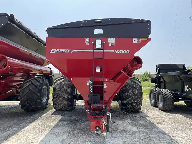 Gallery image 2 for New 2024 Brent V1000 Grain Cart