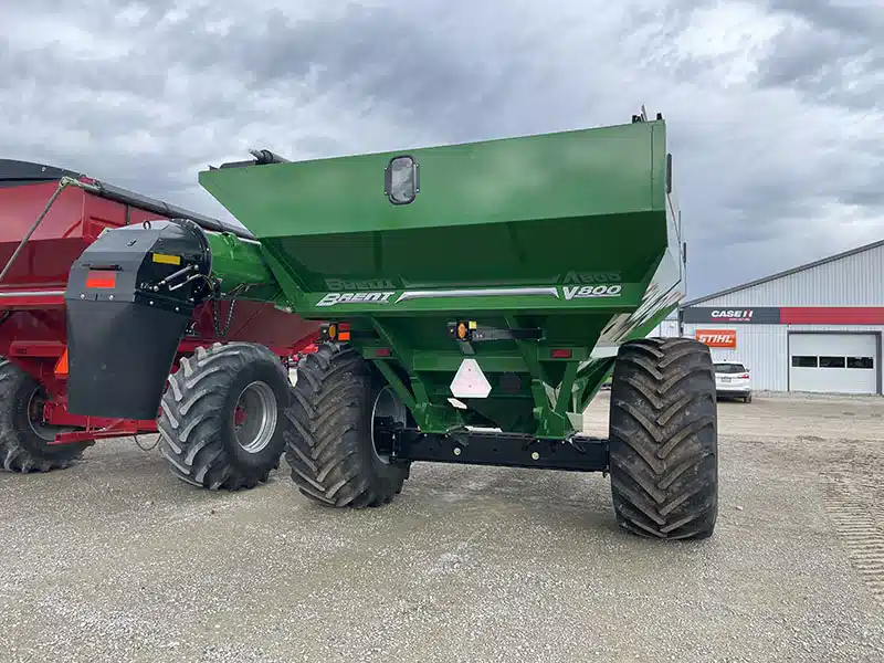 Gallery image 2 for New 2024 Brent V800 Grain Cart