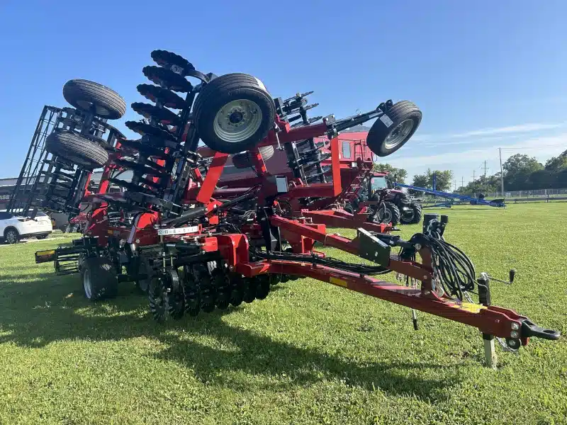 Gallery image 2 for 2024 Case IH VT-FLEX 435 Vertical Tillage