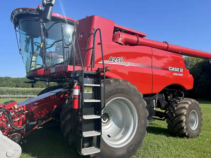 Gallery image 1 for Used 2023 Case IH 8250 Combine