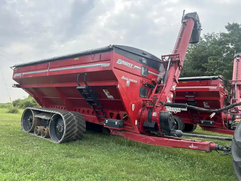 Gallery image 1 for Used 2023 Brent 1198 Grain Cart