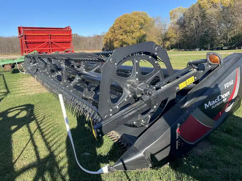 Gallery image 1 for Used 2019 MacDon FD140 Header - Flex Draper