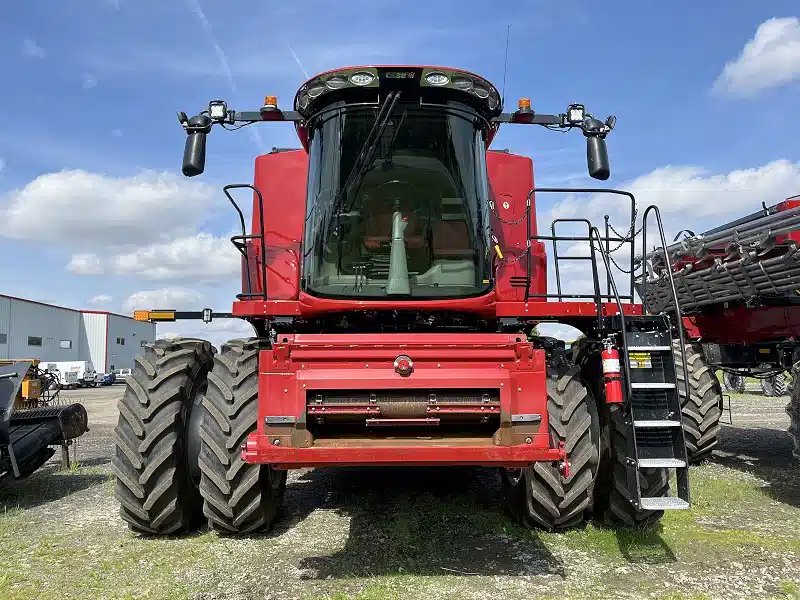 Gallery image 2 for Used 2023 Case IH 8250 Combine