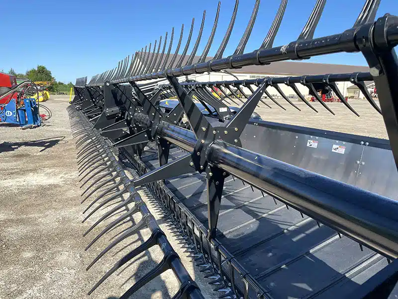 Gallery image 2 for New 2024 Geringhoff TF 40 Header - Draper