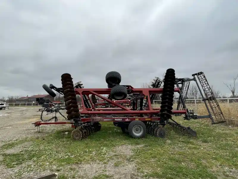 Gallery image 2 for Used 2014 Case IH 335-28 Vertical Tillage