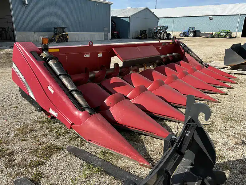 Gallery image 2 for Used 2011 Case IH 2608 Header - Row Crop