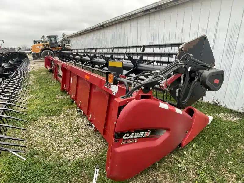 Gallery image 2 for Used 2011 Case IH 3020 Header - Flex