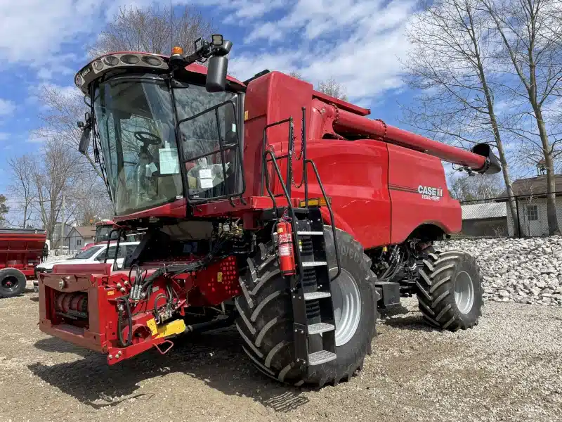 Gallery image 1 for New 2024 Case IH 6160 Combine