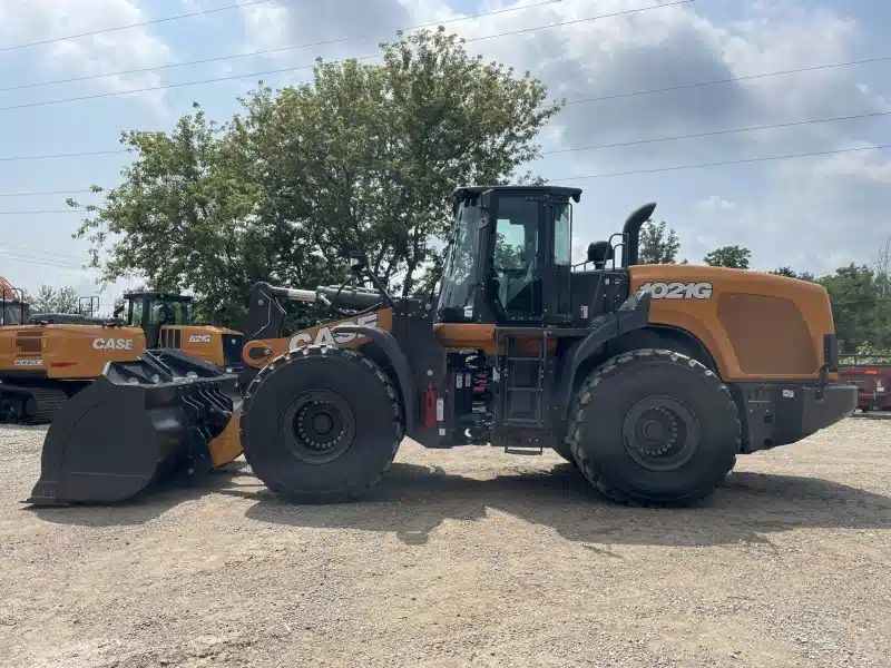 Gallery image 2 for New 2024 Case 1021G Wheel Loader