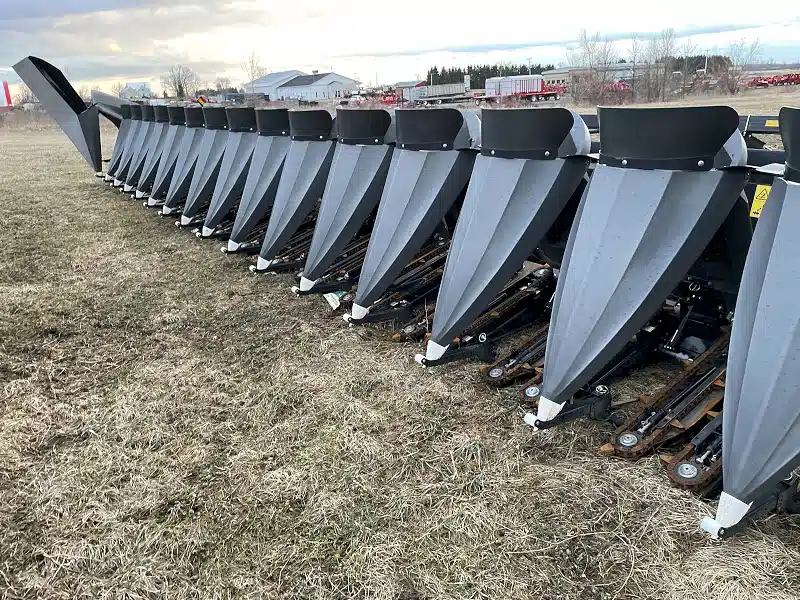 Gallery image 1 for Used 2022 MacDon C3016 Header - Row Crop