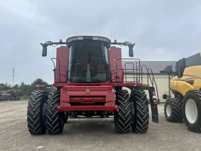 Gallery image 2 for New 2024 Case IH 8250 Combine