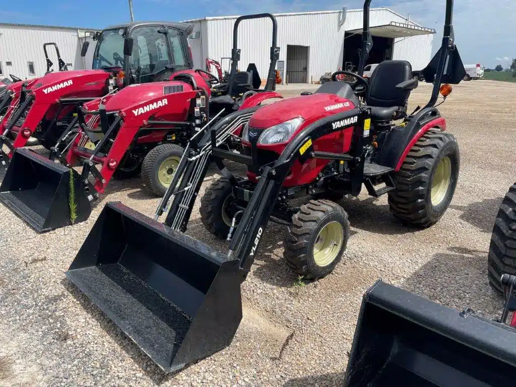 Gallery image 2 for New 2025 Yanmar SA425 Tractor