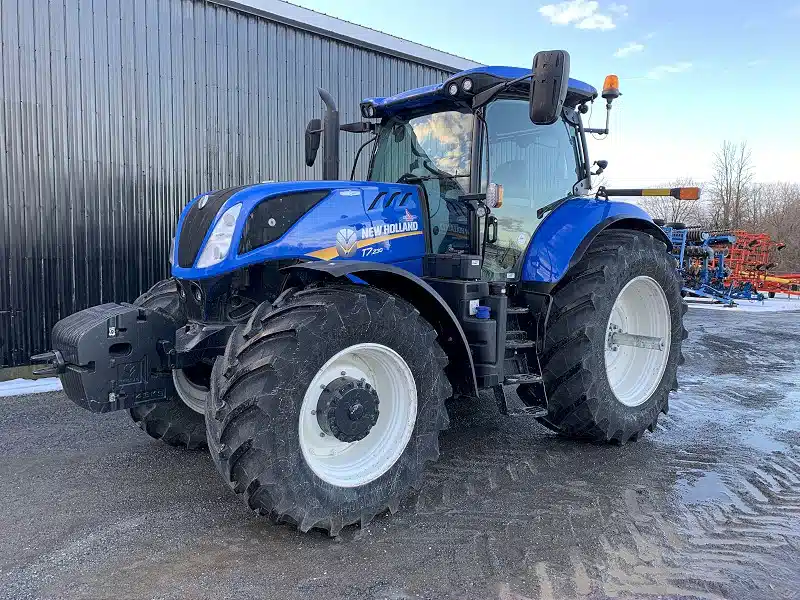 Gallery image 2 for 2021 New Holland T7.230 Tractor