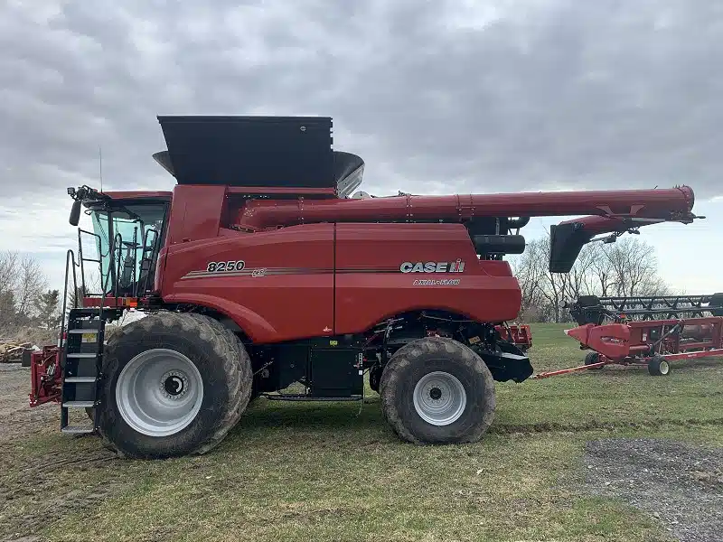 Gallery image 2 for Used 2024 Case IH 8250 Combine