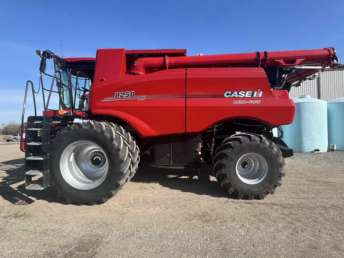 Gallery image 1 for Used 2023 Case IH 8250 Combine