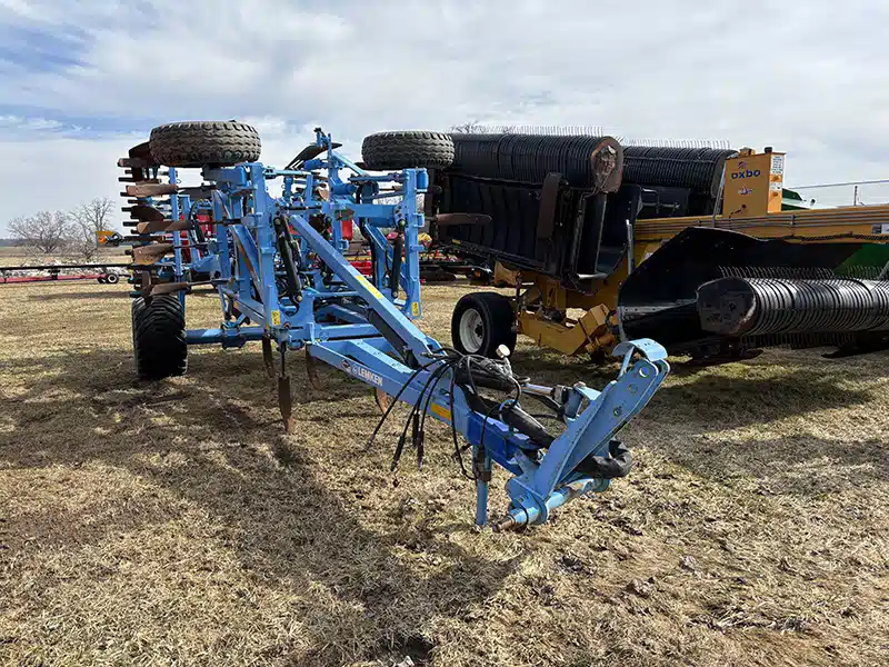Gallery image 1 for Used 2015 Lemken KARAT9/400U Disc