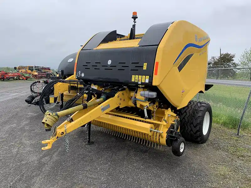 Gallery image 1 for 2025 New Holland PRO-BELT_450 Round Baler