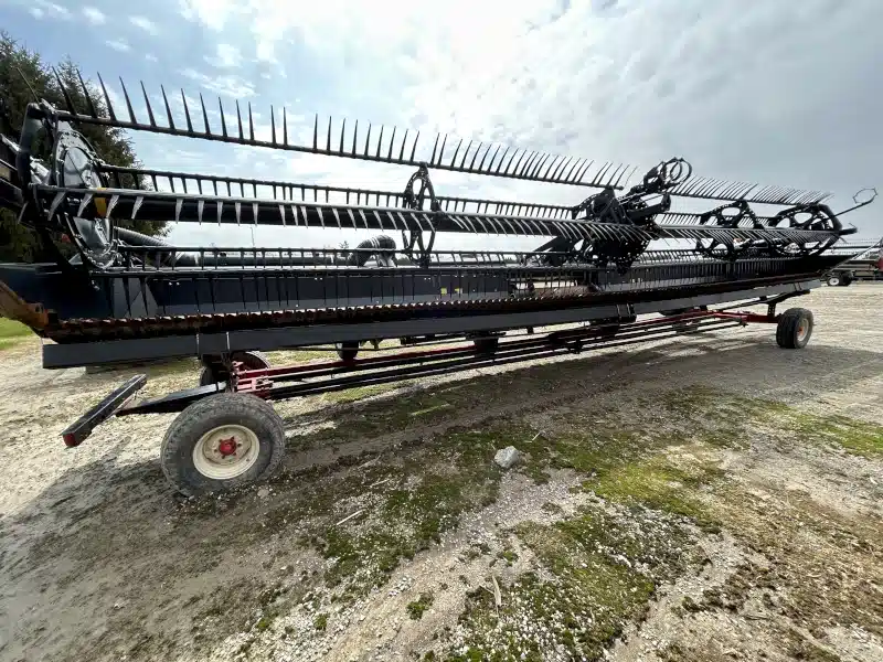 Gallery image 2 for Used 2019 MacDon FD135 Header - Draper