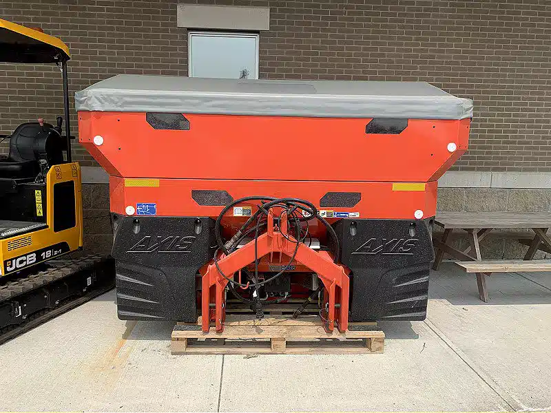 Gallery image 2 for New 2025 Kuhn AXIS 40-2 Spreader - Fertilizer