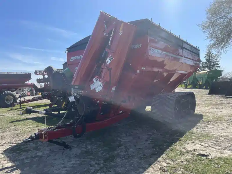 Gallery image 2 for New 2025 Brent 1198 Grain Cart
