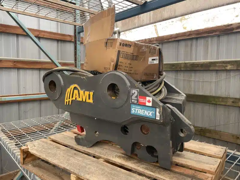 Gallery image 1 for New 2024 AMI COUPLER Attachment