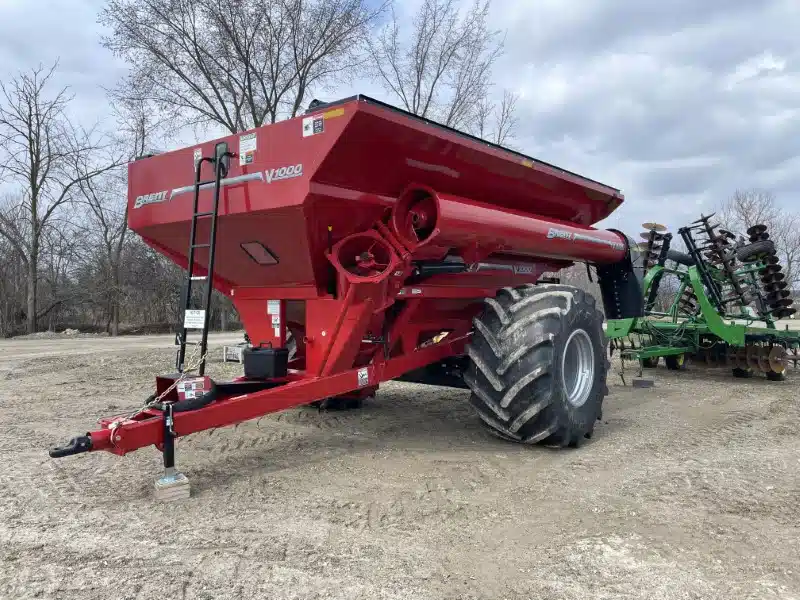 Gallery image 2 for New 2025 Brent V1000 Grain Cart